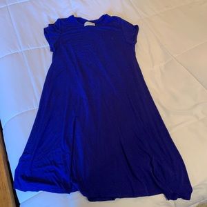 blue dress